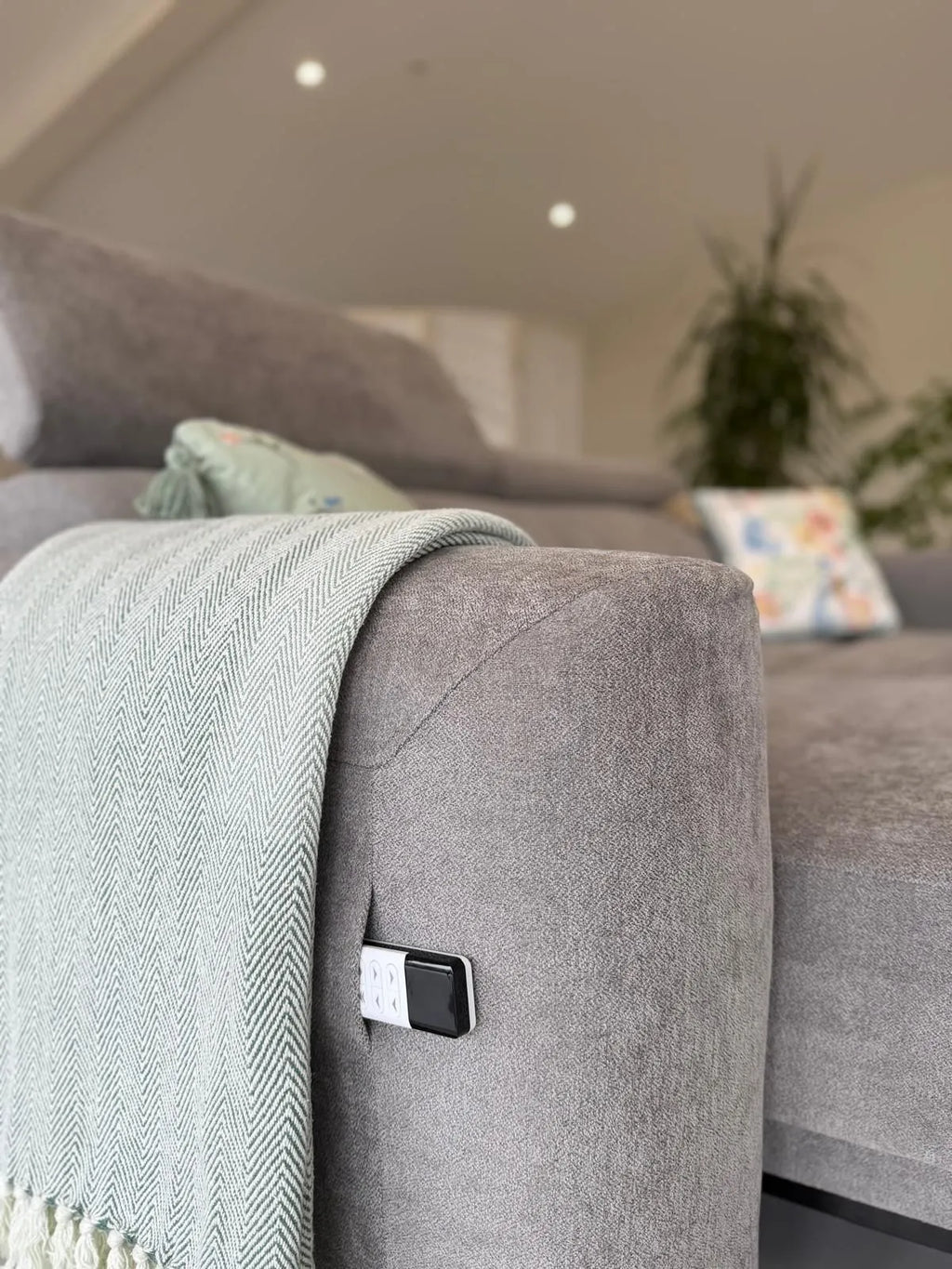 Dakota 3 Seater Electric Sofabed